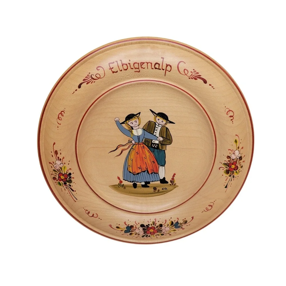 Austrian‎ Wooden Plate Hand Painted Signed Dutch People Couple 8.5